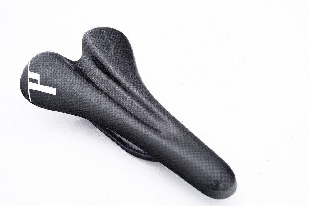 DASH CYCLES Stock Slate カーボンサドル