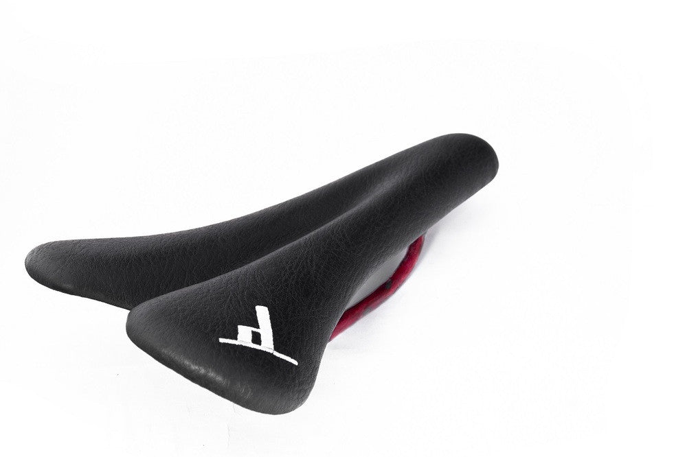 Dash Slate.7 Saddle