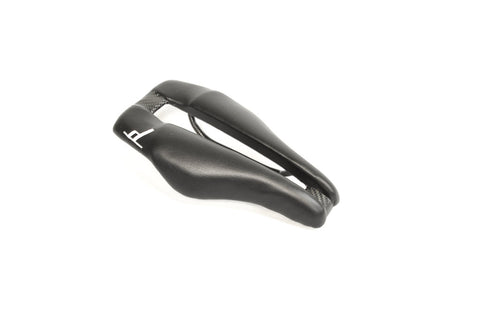 Dash G2 Strike Saddle