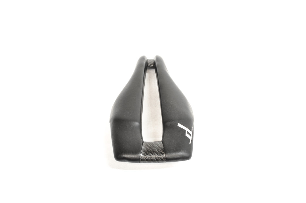 Dash G2 Strike Saddle